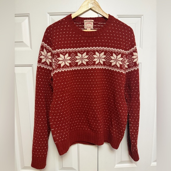 Brooks Brothers Red Snowflake Wool Sweater Fair Isle Large